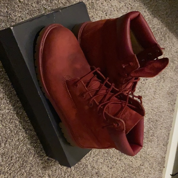 size 7 red timbs for the low